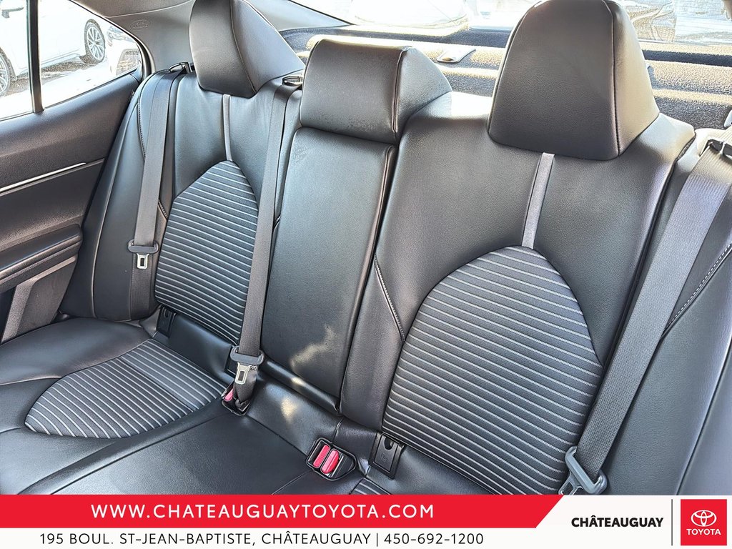 Toyota Camry SE 2024 à Châteauguay, Québec - 7 - w1024h768px