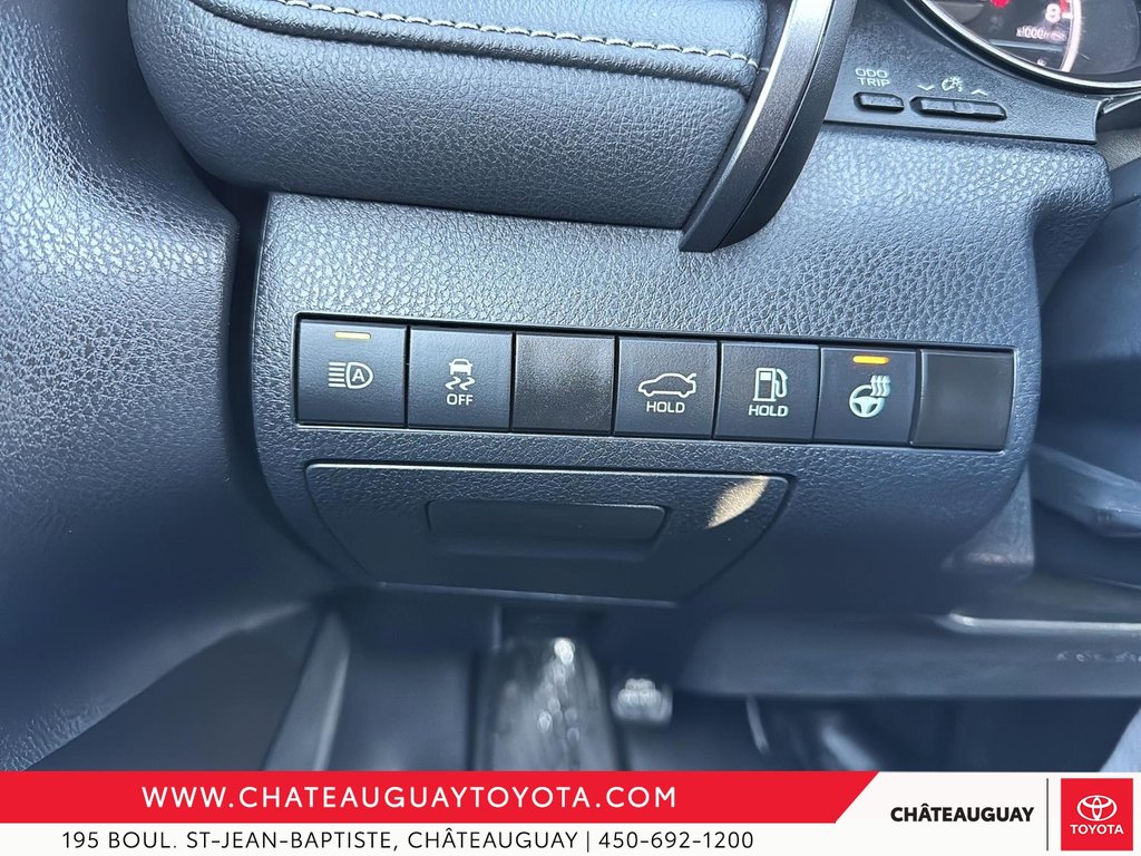 Toyota Camry SE 2024 à Châteauguay, Québec - 11 - w1024h768px
