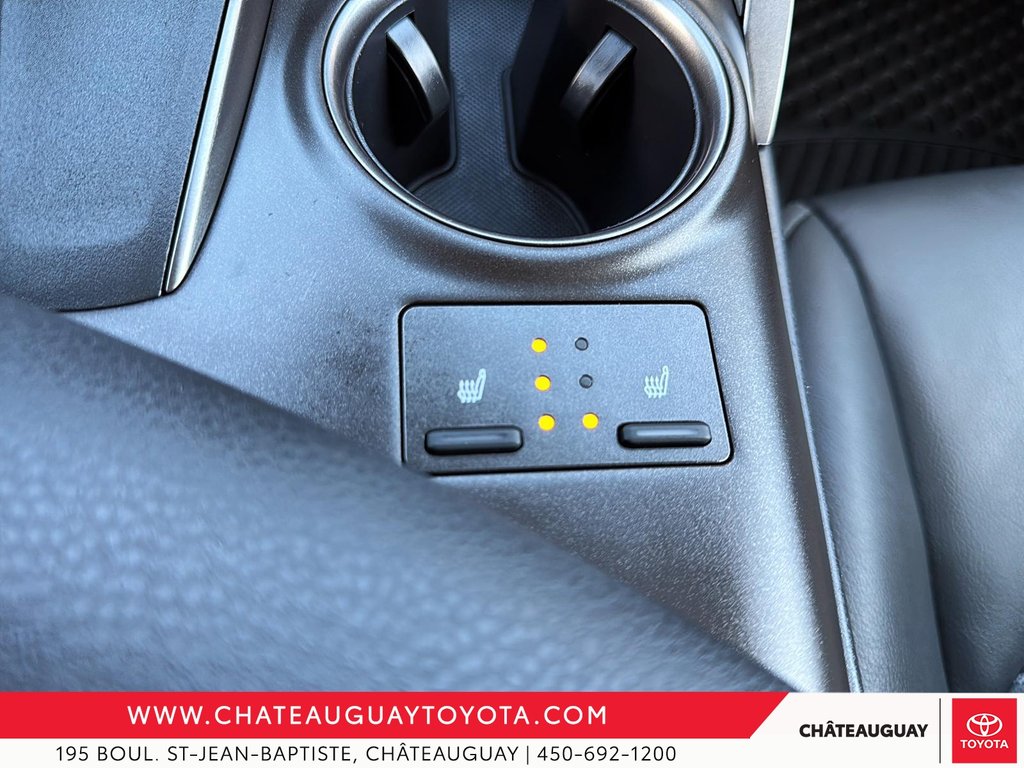 Toyota Camry SE 2024 à Châteauguay, Québec - 15 - w1024h768px