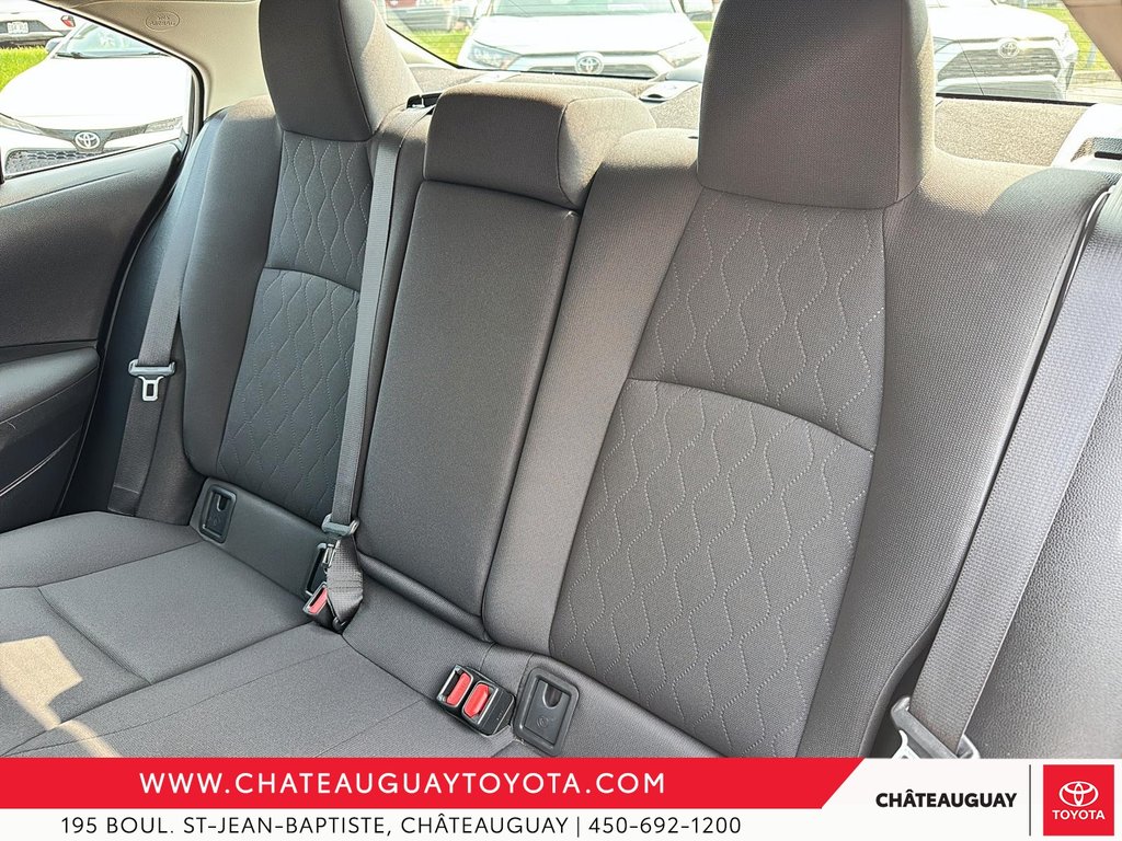 2020 Toyota Corolla LE in Châteauguay, Quebec - 7 - w1024h768px