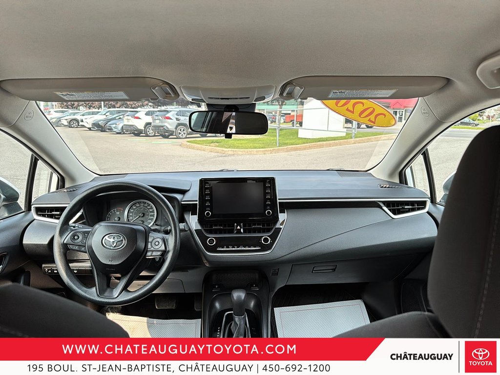 2020 Toyota Corolla LE in Châteauguay, Quebec - 9 - w1024h768px