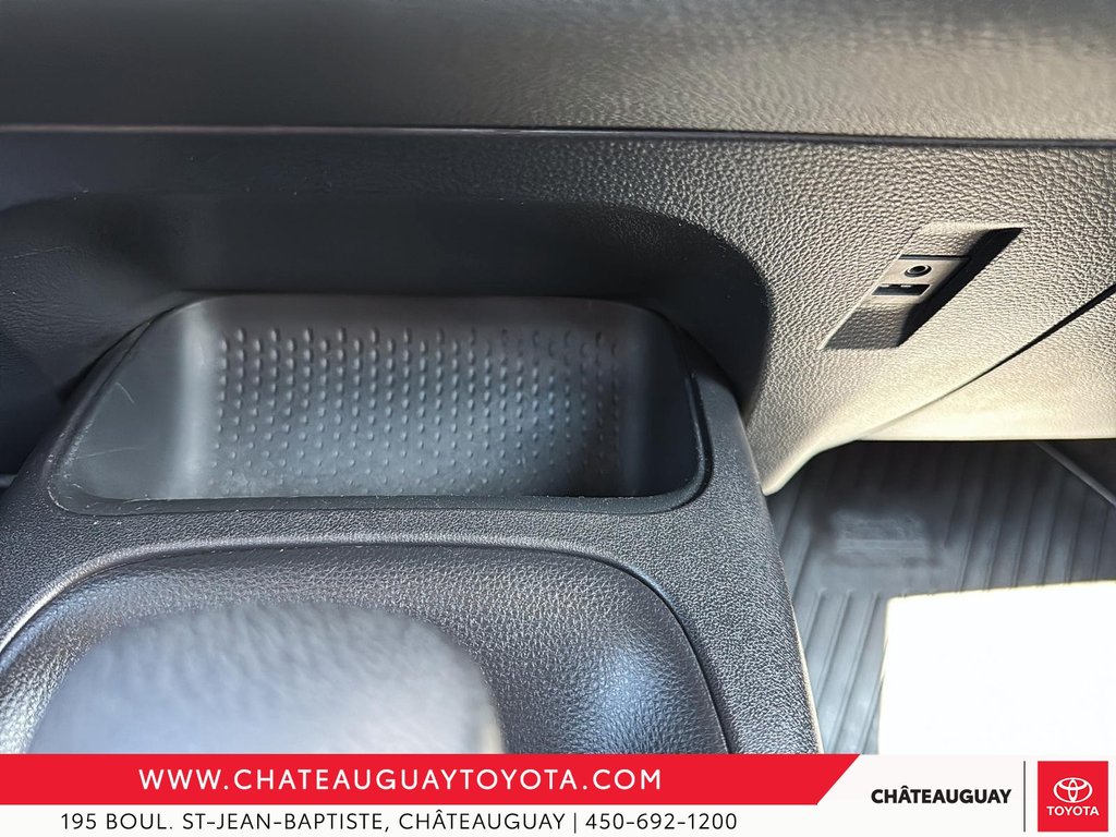 Toyota Corolla L 2020 à Châteauguay, Québec - 17 - w1024h768px