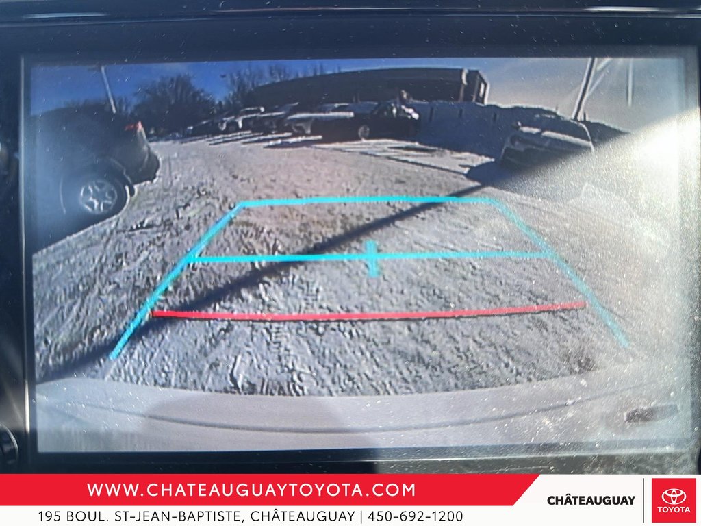 2020 Toyota Corolla SE in Châteauguay, Quebec - 19 - w1024h768px