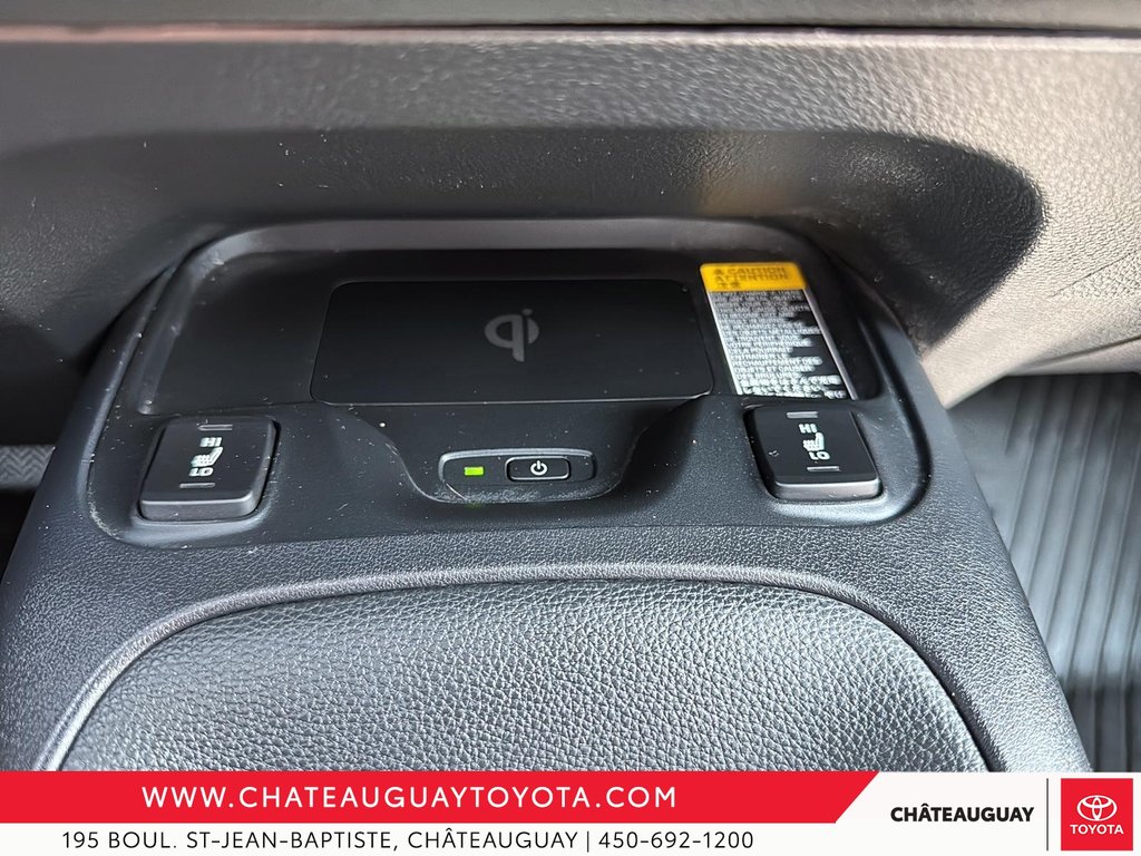 Toyota Corolla SE AMELIORE 2021 à Châteauguay, Québec - 17 - w1024h768px