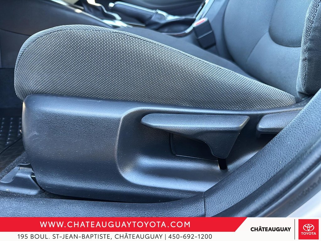 Toyota Corolla L CVT 2021 à Châteauguay, Québec - 8 - w1024h768px