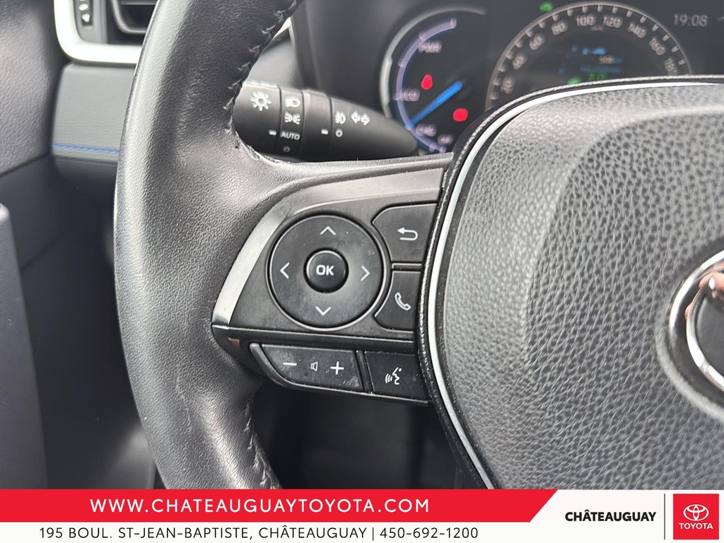 2019 Toyota RAV4 Hybrid XSE in Châteauguay, Quebec - 14 - w1024h768px