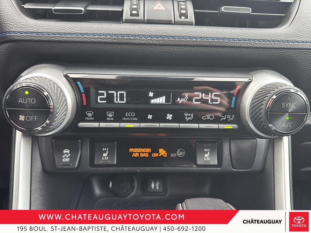 2019 Toyota RAV4 Hybrid XSE in Châteauguay, Quebec - 19 - w1024h768px