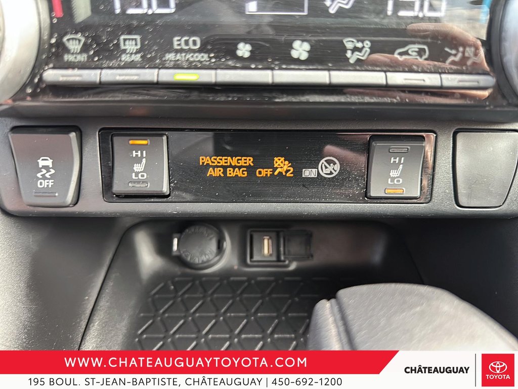 Toyota RAV4 Hybrid LE 2022 à Châteauguay, Québec - 18 - w1024h768px