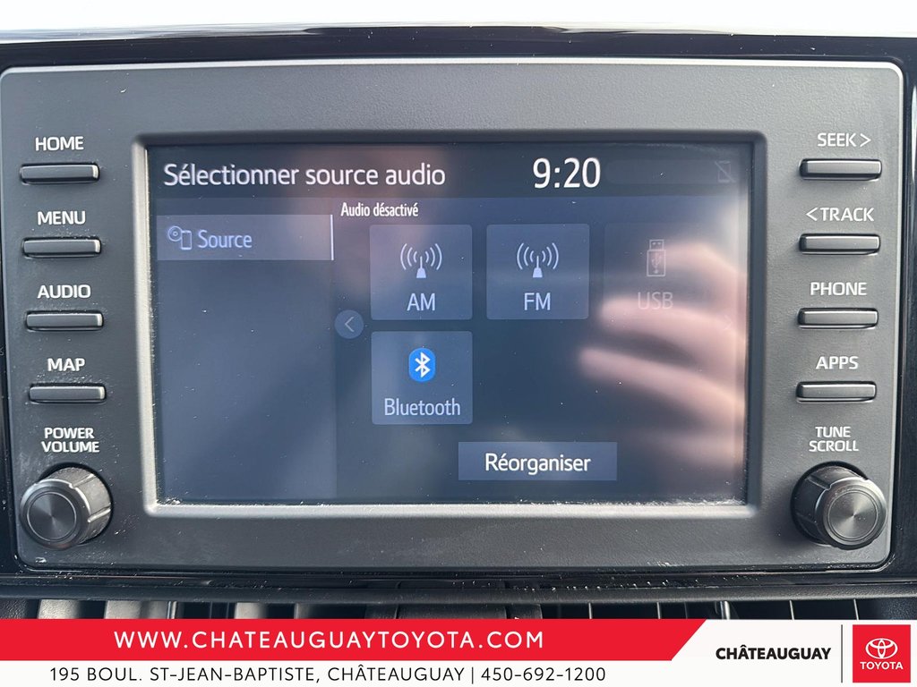 Toyota RAV4 Hybrid LE 2022 à Châteauguay, Québec - 20 - w1024h768px