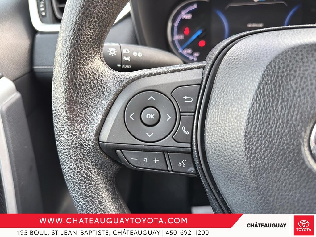 2023 Toyota RAV4 Hybrid LE in Châteauguay, Quebec - 12 - w1024h768px