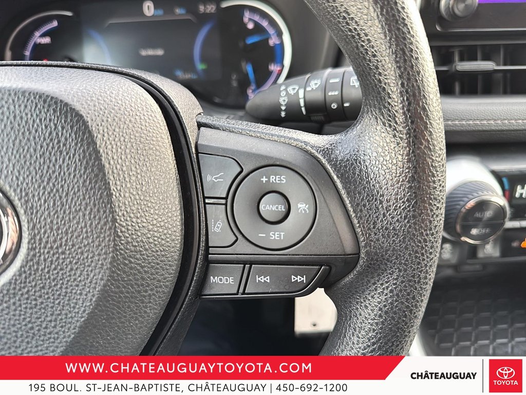 2023 Toyota RAV4 Hybrid LE in Châteauguay, Quebec - 13 - w1024h768px