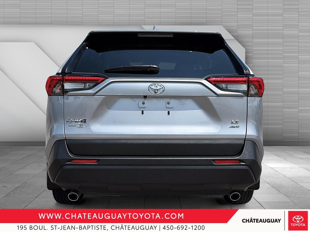 2023 Toyota RAV4 LE AWD in Châteauguay, Quebec - 3 - w1024h768px