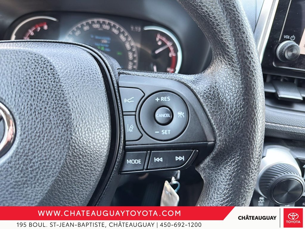 2023 Toyota RAV4 LE AWD in Châteauguay, Quebec - 12 - w1024h768px