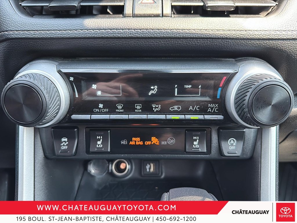 2023 Toyota RAV4 LE AWD in Châteauguay, Quebec - 17 - w1024h768px