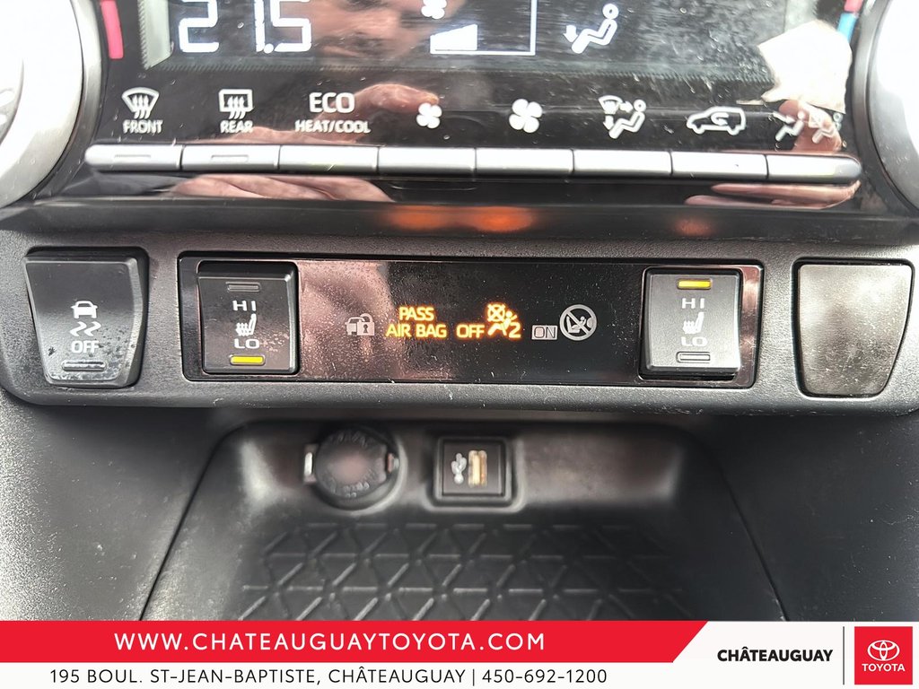 Toyota RAV4 Hybrid XLE 2023 à Châteauguay, Québec - 17 - w1024h768px