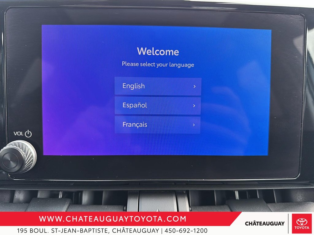 Toyota RAV4 Hybrid XLE 2023 à Châteauguay, Québec - 19 - w1024h768px