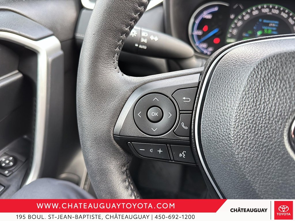 Toyota RAV4 Hybrid XLE 2023 à Châteauguay, Québec - 13 - w1024h768px