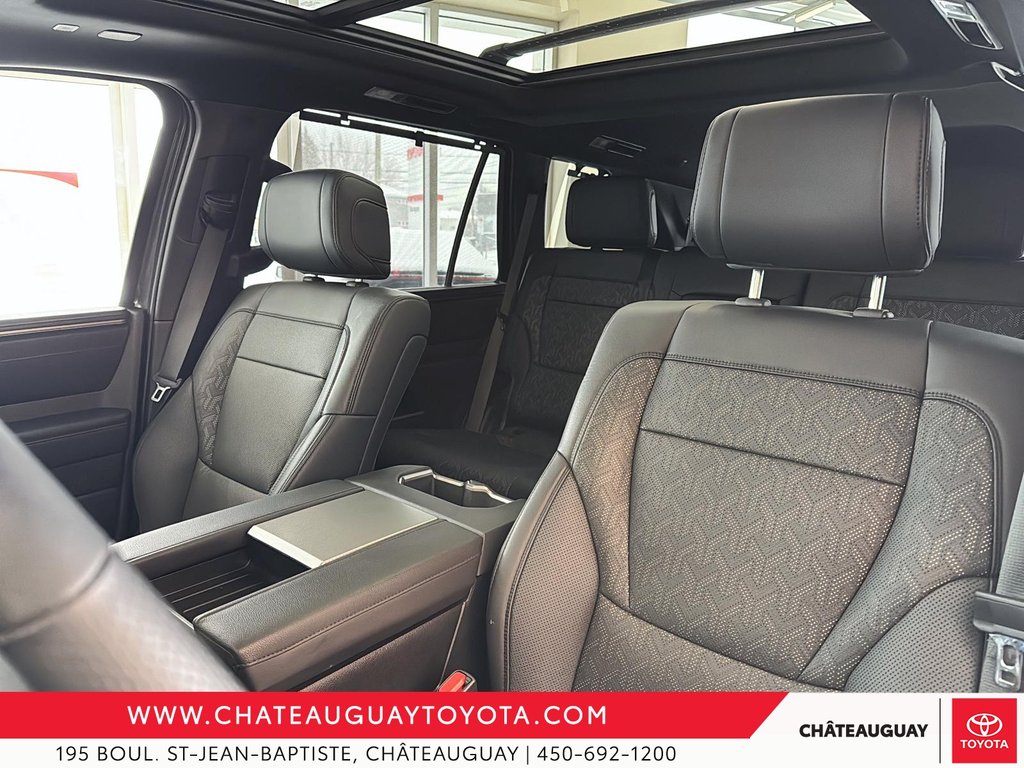Toyota Sequoia LIMITED 2025 à Châteauguay, Québec - 9 - w1024h768px