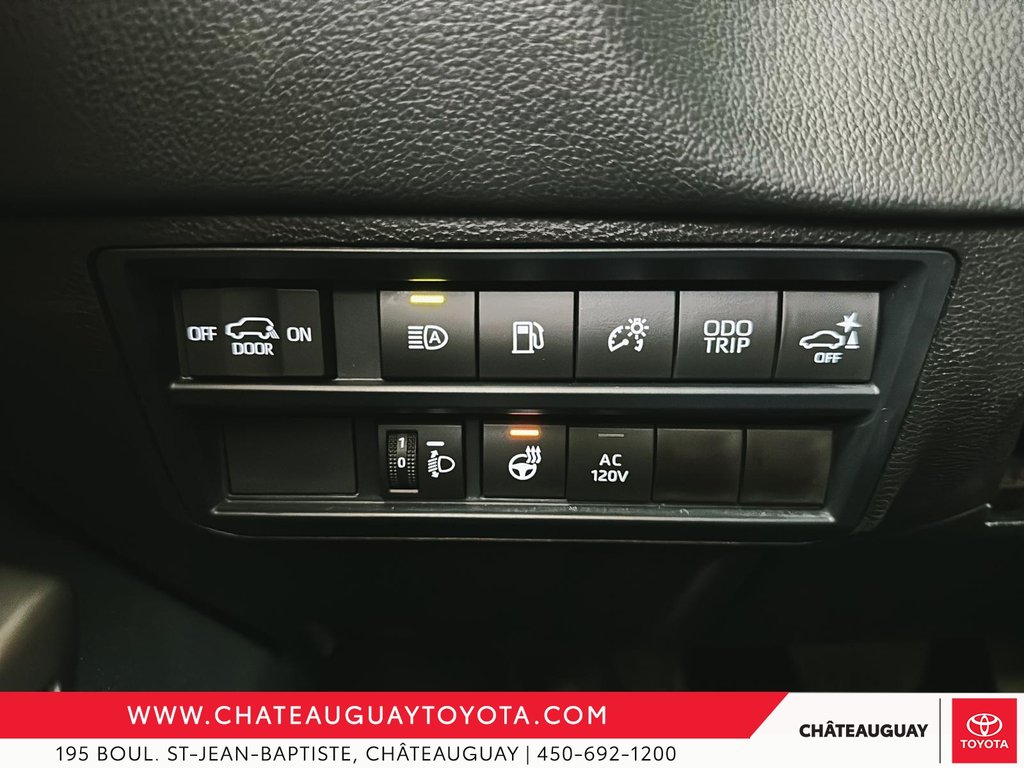 Toyota Sequoia LIMITED 2025 à Châteauguay, Québec - 13 - w1024h768px