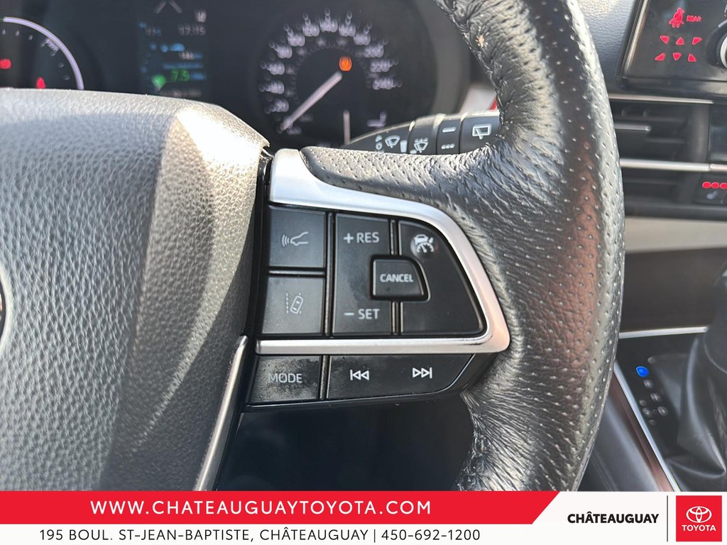 Toyota Sienna XLE FWD 2021 à Châteauguay, Québec - 14 - w1024h768px