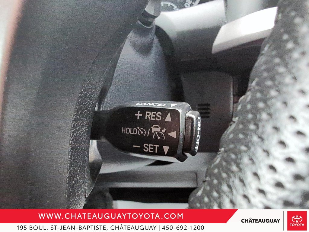 2023 Toyota Tacoma DOUBLE CAB 6A in Châteauguay, Quebec - 16 - w1024h768px