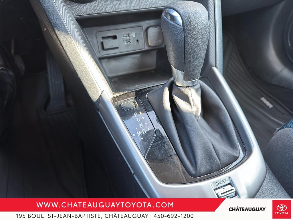 Toyota Yaris Hatchback XLE 2020 à Châteauguay, Québec - 15 - w1024h768px