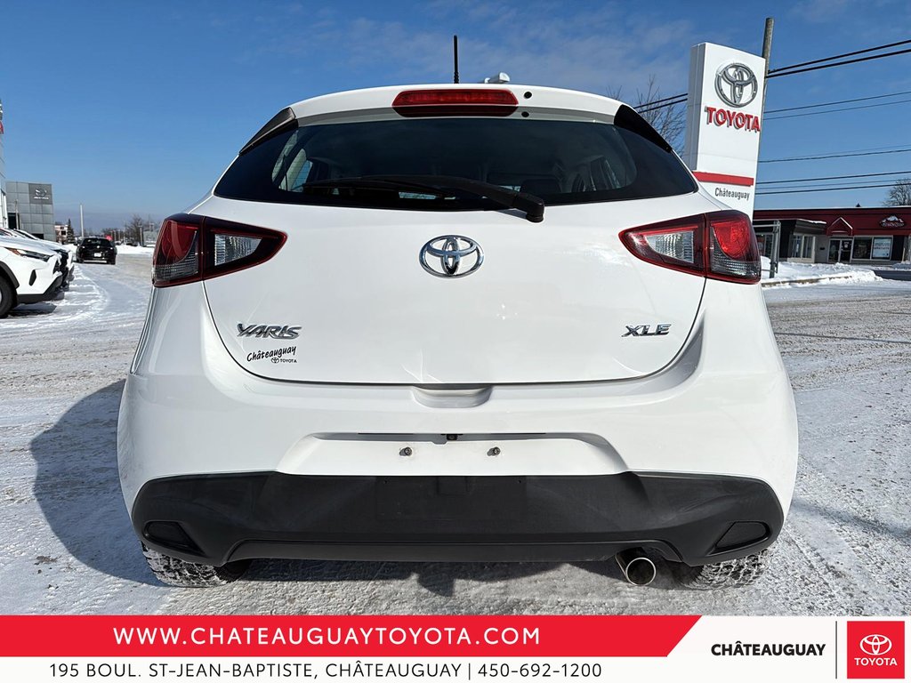 Toyota Yaris Hatchback XLE 2020 à Châteauguay, Québec - 3 - w1024h768px