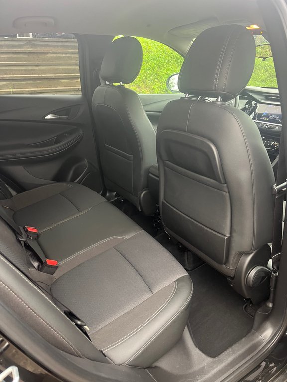 Buick ENCORE GX PRIVILEGIE A TI Preferred 2021 à Fatima, Québec - 5 - w1024h768px