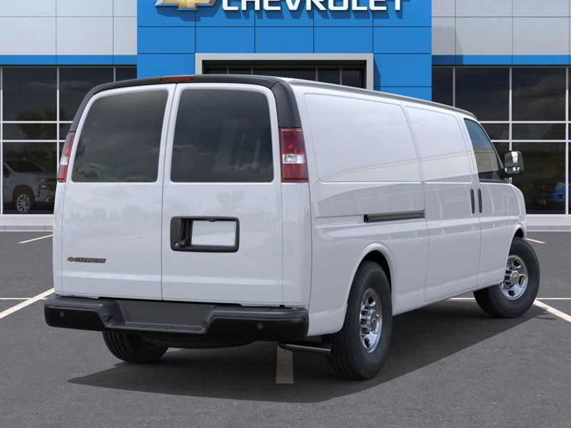 2025 Chevrolet Express Cargo 2500 WT 155'' in Fatima, Quebec - 4 - w1024h768px