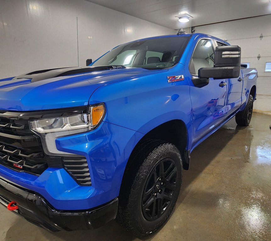 2025 Chevrolet Silverado 1500 LT Trail Boss in Fatima, Quebec - 2 - w1024h768px