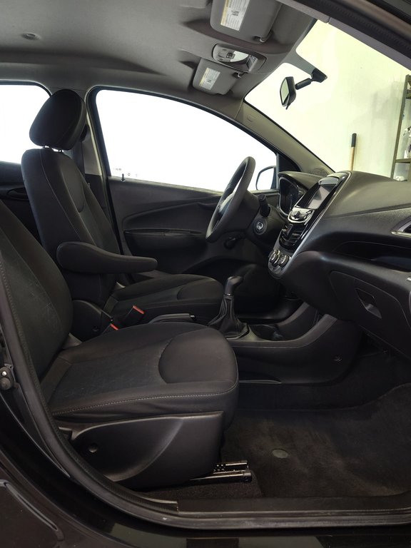 Chevrolet Spark LS 2021 à Fatima, Québec - 6 - w1024h768px