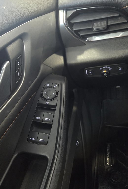 Chevrolet TRAVERSE TI LT Cloth 2019 à Fatima, Québec - 12 - w1024h768px