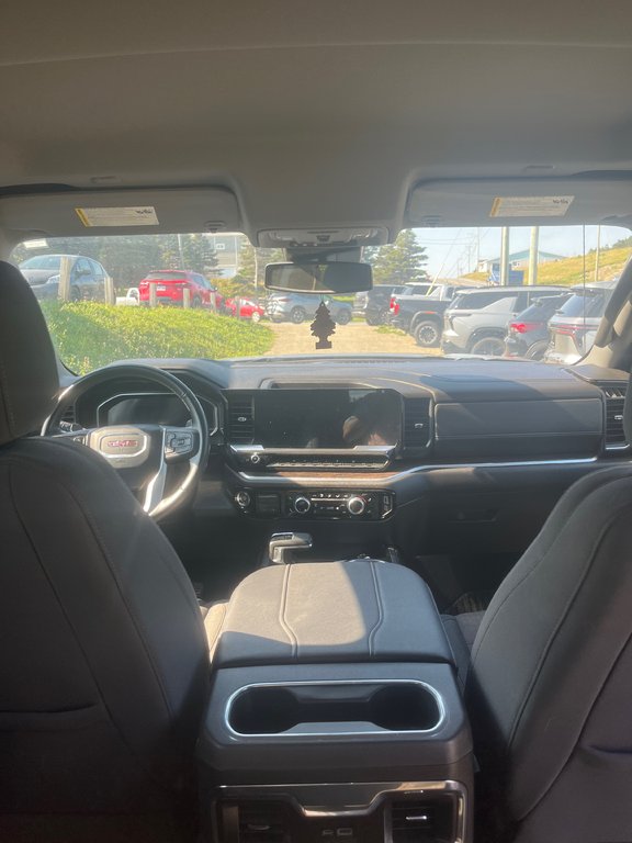 2024 GMC SIERRA 1500 CREW ELEVATION 4RM Elevation in Fatima, Quebec - 7 - w1024h768px