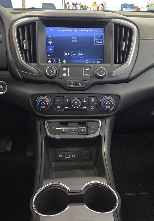 GMC TERRAIN AT4 A TI AT4 2024 à Fatima, Québec - 9 - w1024h768px