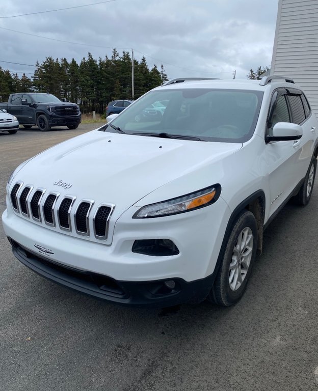 2018  Cherokee North in Fatima, Quebec - 2 - w1024h768px