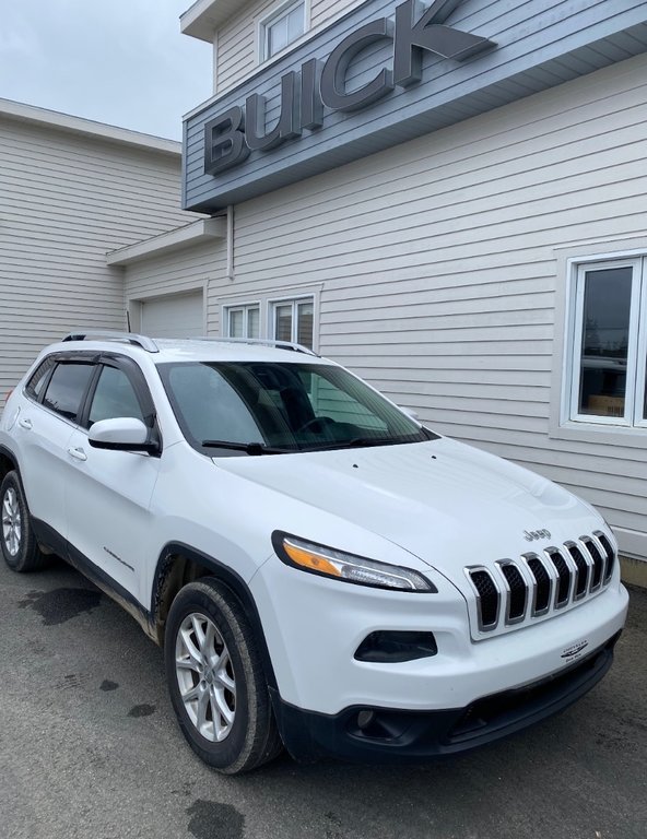 2018  Cherokee North in Fatima, Quebec - 1 - w1024h768px