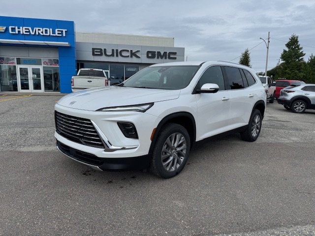 2025 Buick Enclave Preferred in Chibougamau, Quebec - 1 - w1024h768px