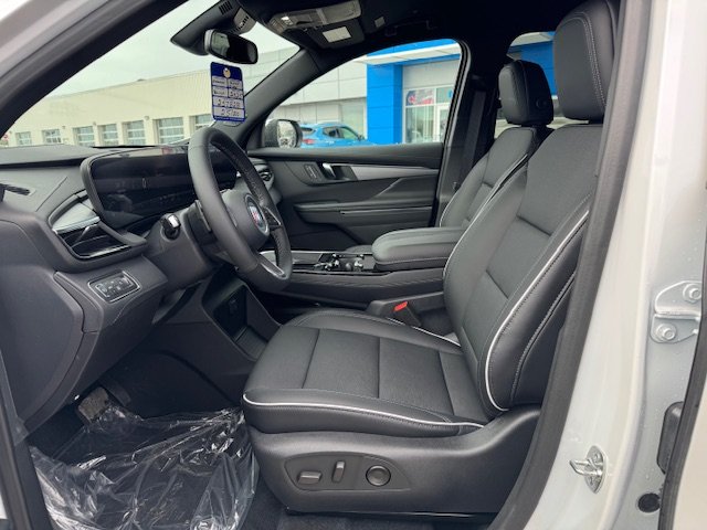 2025 Buick Enclave Preferred in Chibougamau, Quebec - 10 - w1024h768px