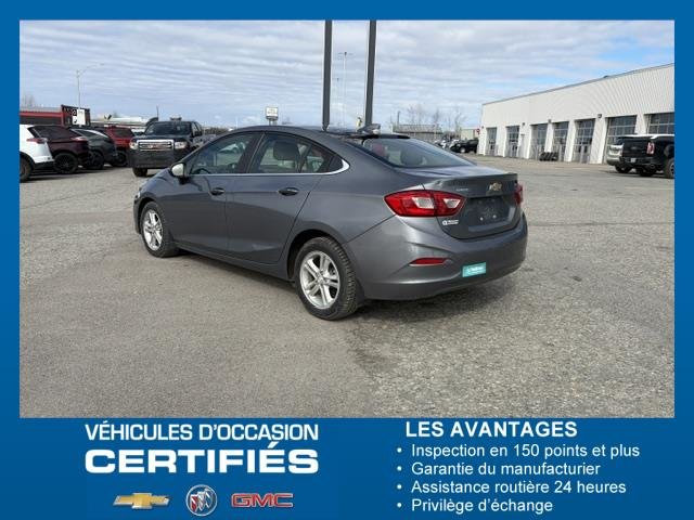 2018 Chevrolet Cruze LT in Chibougamau, Quebec - 4 - w1024h768px