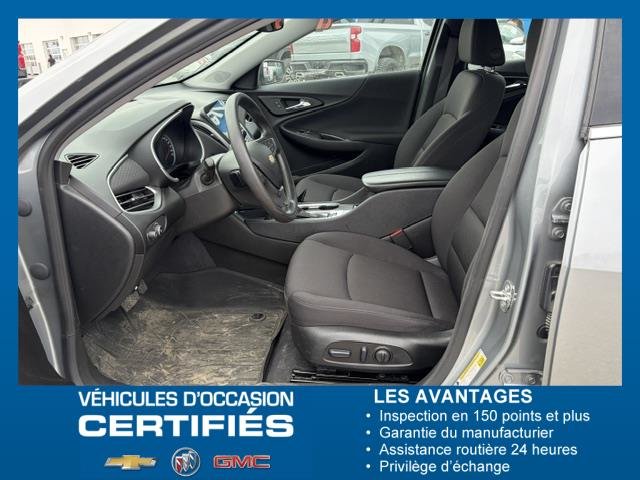 Chevrolet Malibu 1LT 2023 à Chibougamau, Québec - 10 - w1024h768px