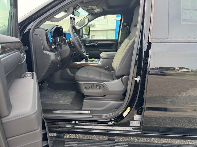 2025 Chevrolet Silverado 1500 LT Trail Boss in Chibougamau, Quebec - 10 - w1024h768px