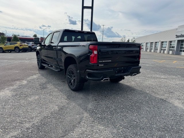 2025 Chevrolet Silverado 1500 LT Trail Boss in Chibougamau, Quebec - 4 - w1024h768px
