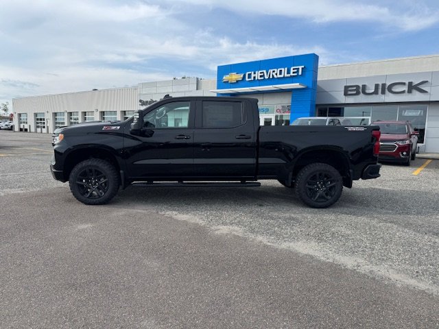 2025 Chevrolet Silverado 1500 LT Trail Boss in Chibougamau, Quebec - 3 - w1024h768px