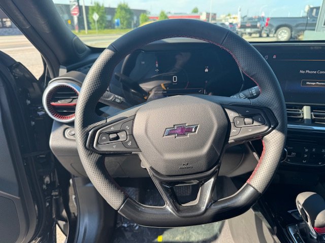 2025 Chevrolet TRAX 2RS in Chibougamau, Quebec - 11 - w1024h768px