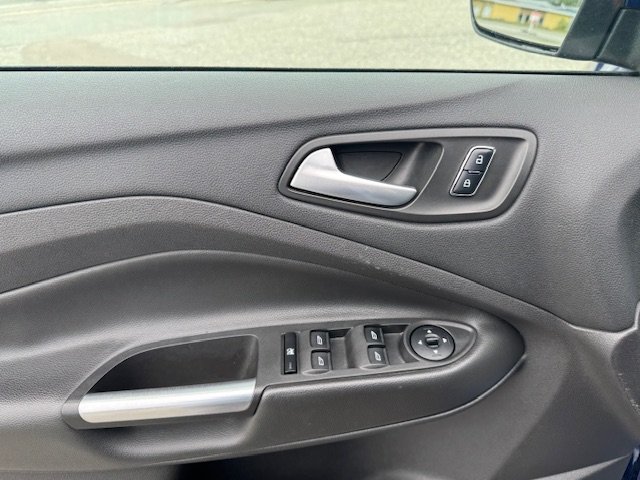 2016 Ford Escape SE in Chibougamau, Quebec - 9 - w1024h768px