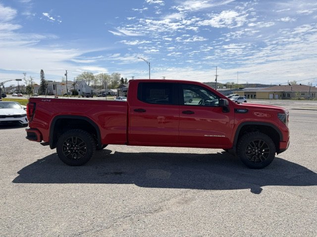 2026 GMC Sierra 1500 PRO in Chibougamau, Quebec - 4 - w1024h768px
