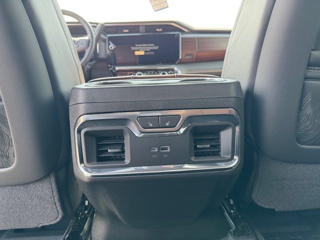 GMC Sierra 2500 HD DENALI ULTIMATE 2025 à Chibougamau, Québec - 15 - w1024h768px