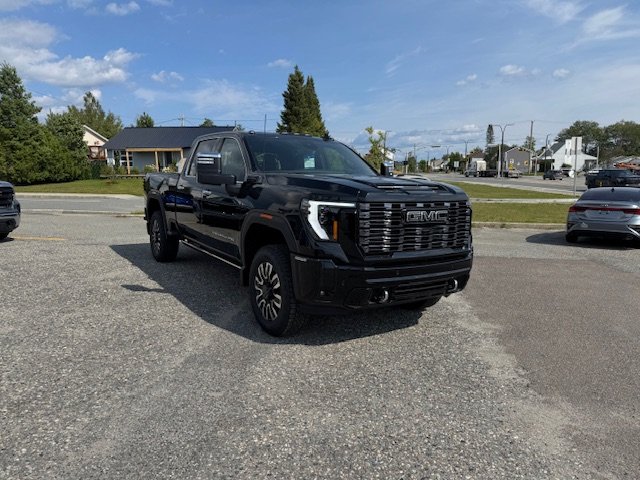 GMC Sierra 2500 HD DENALI ULTIMATE 2025 à Chibougamau, Québec - 8 - w1024h768px