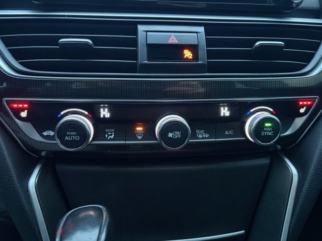 Honda Accord Sedan Sport 2018 à Chibougamau, Québec - 11 - w1024h768px