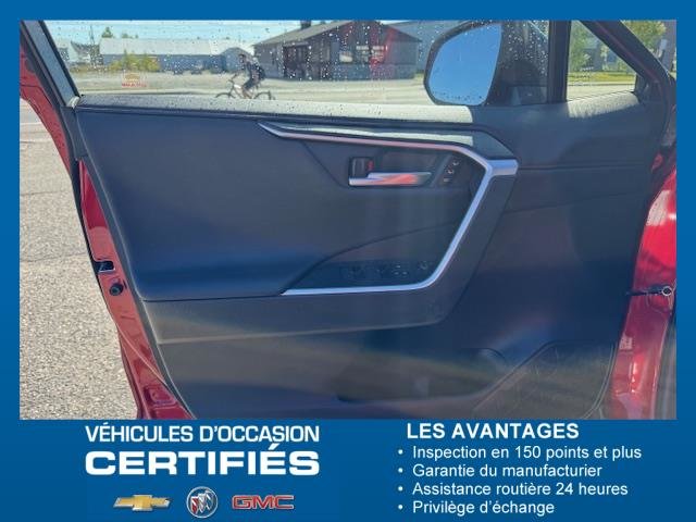 2023 Toyota RAV4 Prime in Chibougamau, Quebec - 8 - w1024h768px